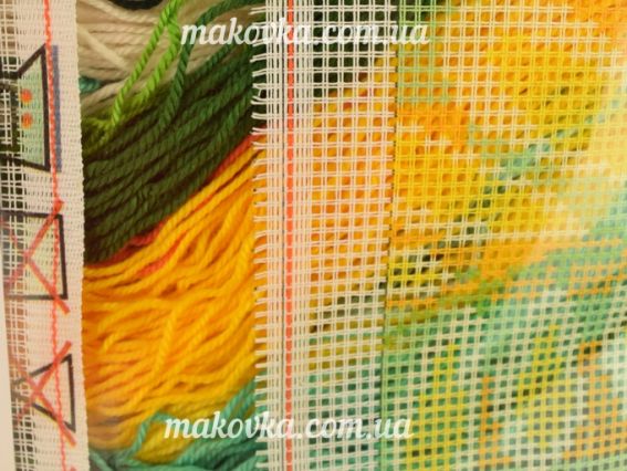 Набор для вышивания подушки полу-крестиком V-238 Акація, Чарівниця 