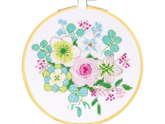 Зимний букет BK1948L, DMC вышивка нитками, с пяльцами