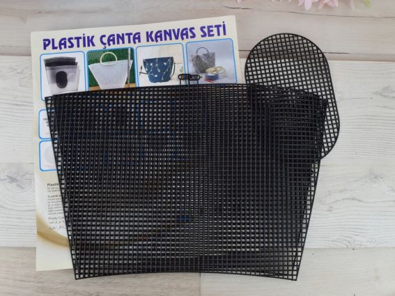 Пластиковая канва для большой сумки ЧЕРНАЯ набор, 40*26см Пластиковая канва для большой сумки ЧЕРНАЯ набор, 40*26см