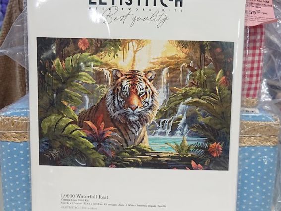 Набір для вишивання хрестом Letistitch L9900 Waterfall Rest (Відпочинок на водоспаді)