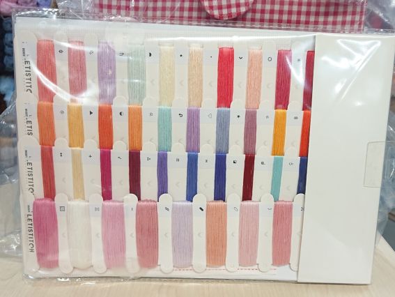 Набір для вишивання хрестом Letistitch L9930 Roses (Троянди) 