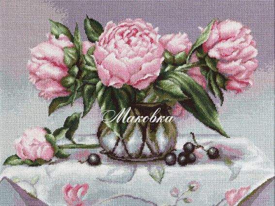 B494 Ваза з півонії, Luca-S вишивка нитками B494 Ваза з півонії, Luca-S вишивка нитками