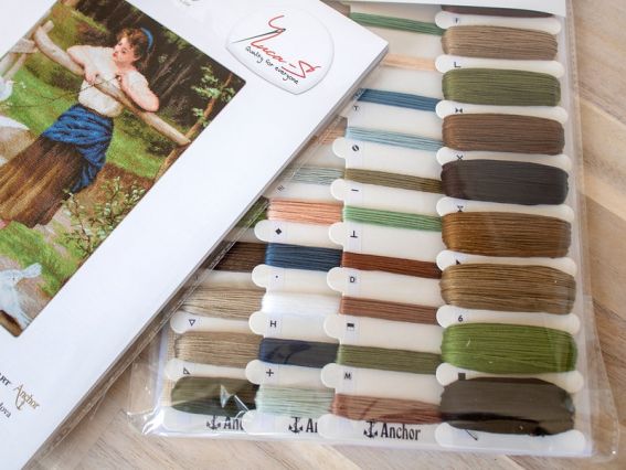 Набір для вишивання хрестиком В516 Дівчина, дражняча голубів, Лука-С