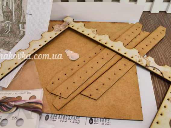 Набор для вышивания крестом с рамкой в комплекте Хаски КО4019, Нова Слобода