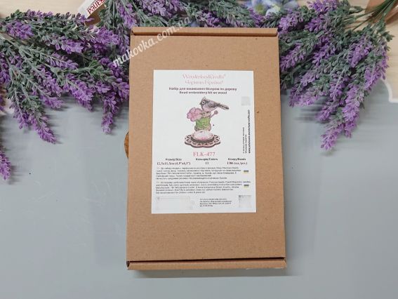 Набір для вишивання бісером гольнички FLK-477 Пташка з квіткою Wonderland Crafts (Чарівна Країна) на дерев'яній перфорованій основі
