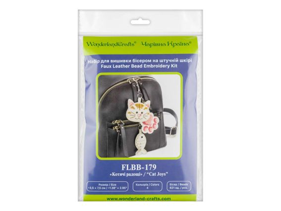 Обвес для сумки Кошачьи радости FLBB-179 Волшебная Страна Набор для вышивания бисером на искусственной коже 