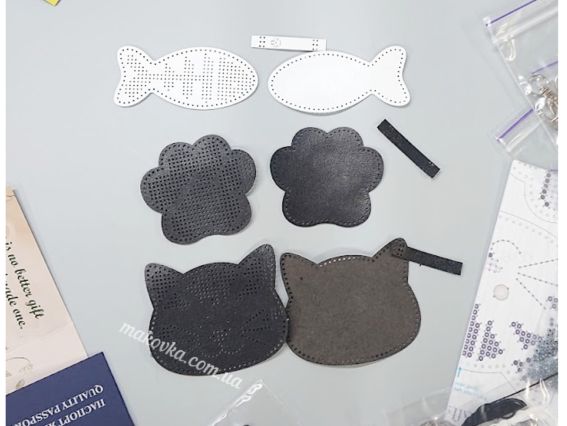 Обвіс для сумки Котяче щастя FLBB-183 Набір для вишивання бісером на штучній шкірі Чарівна Країна