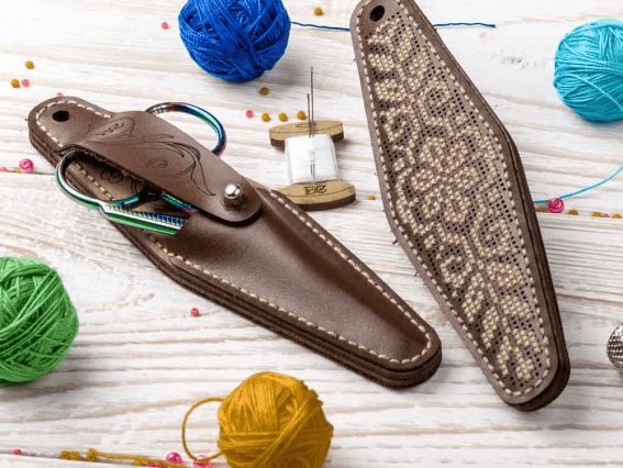 Чохол для ножиць Тепло традицій (орнамент) FLTL-001 Чарівна Країна Набір для вишивання нитками на штучній шкірі 