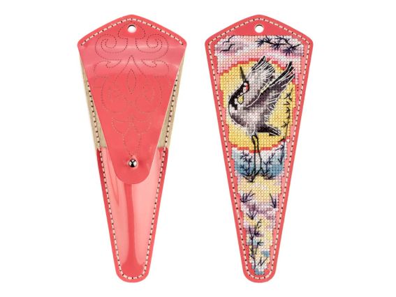 Набор для вышивания чехла для ножниц на искусственной коже FLTL-091 Цапля Wonderland Crafts (Волшебная Страна)