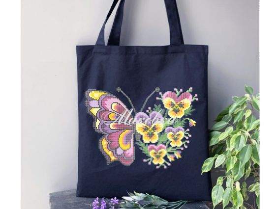 Сумка под вышивку сшитая, Цветочная бабочка  СПч120М-07, черная, Бисерок