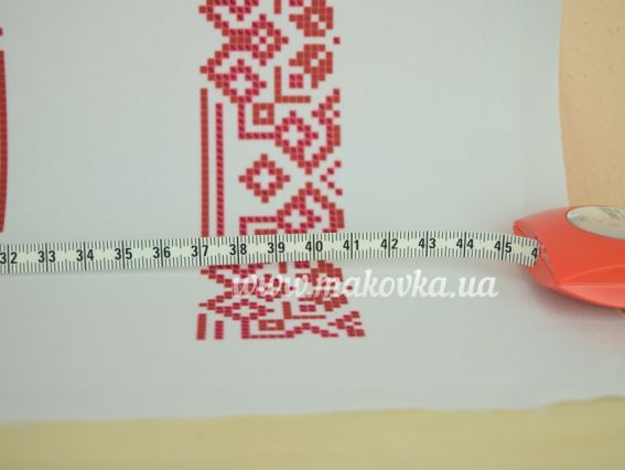 ЧБ-531 червоний орнамент Вставка з малюнком для вишивки Чоловічої сорочки , Бісерок