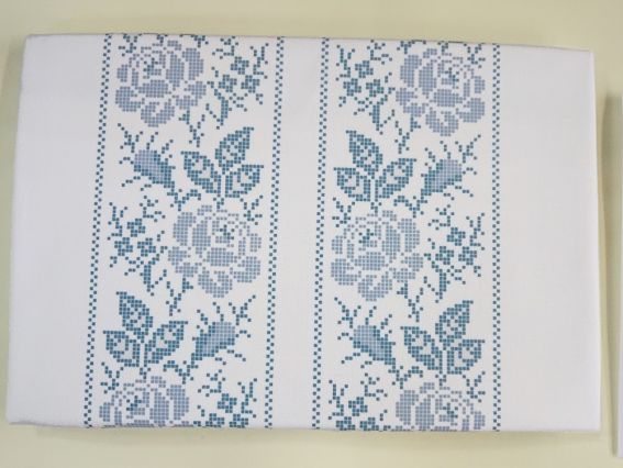 Ч-099с Дм Заготовка мужская Сорочка Розы монохром, ТМ Бисерок, на домотканая ткань под вышивку