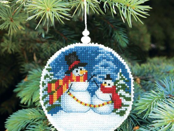 Набір для вишивання новорічна іграшка Зимовий вечір (сніговики) Т-21 Crystal Art