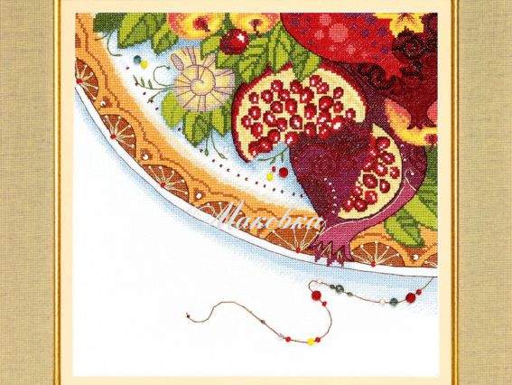 Фарби Сходу. Гранат ВТ-187 Crystal Art Набір для вишивання хрестиком