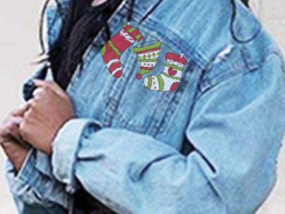 ВРФ-05 Схема для вишивання хрестиком на водорозчинном флізеліні Біля каміну, 7х10см Чарівна мить