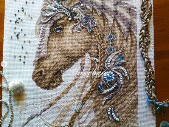М-291 Казковий кінь, Чарівна мить набір для вишивання нитками
