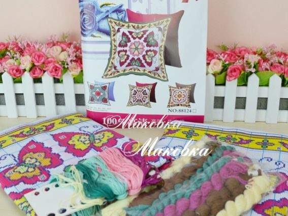 Набор из двух подушек Танец бабочек, 40х40 см, 88124