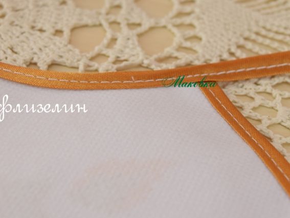 Фартушек для бутылки под вышивку №68 С Рождеством (рус.) Ангел с подарками, габардин, ТМ Красуня