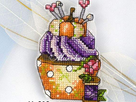 Магніт М-010 Солодкій гарбузик, вишивка нитками, Кольорова Магніт М-010 Солодкій гарбузик, вишивка нитками, Кольорова