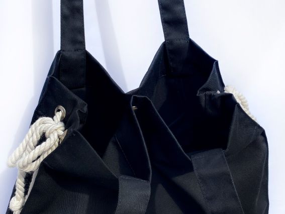 Пошита Эко-Сумка , шопер з малюнком під вишивку Квіти шипшини ШП-1-074 Чорний, Кольорова