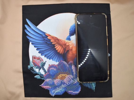 Пошита Эко-Сумка , шопер з малюнком під вишивку Зимородок та квіти ШП-2-070 Кавовий з чорною кишенею, Кольорова