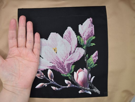 Пошита Эко-Сумка , шопер з малюнком під вишивку Магнолія ШП-2-076 Кавовий з чорною кишенею, Кольорова