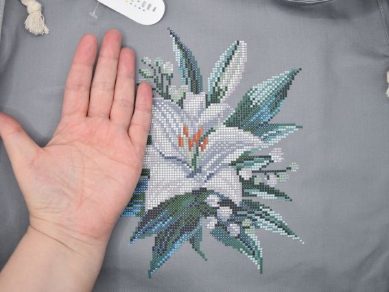 Пошита Эко-Сумка , шопер з малюнком під вишивку Лілея ШП5-067 Сірий, Кольорова