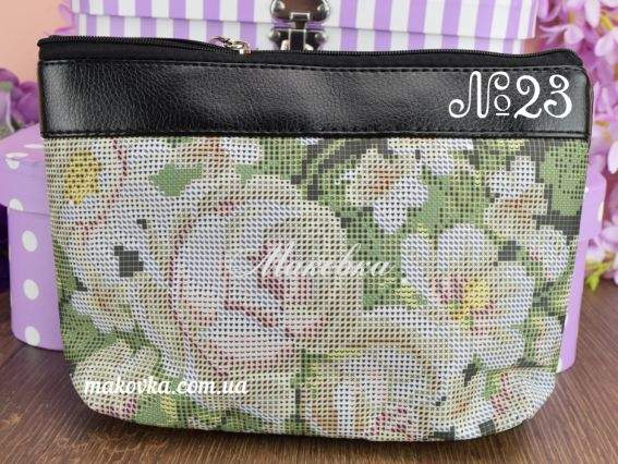 Косметичка пошитая кожзам №23, черная, Роза и цветы, ТМ Красуня Косметичка пошитая кожзам №23, черная, Роза и цветы, ТМ Красуня