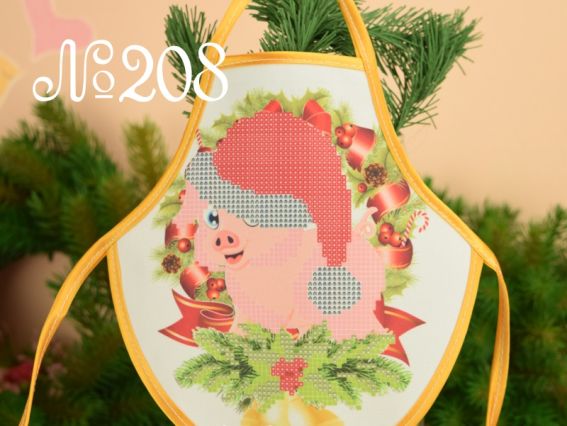 Фартук на бутылку №208 Поросенок в шапочке, габардин, ТМ Красуня Фартук на бутылку №208 Поросенок в шапочке, габардин, ТМ Красуня