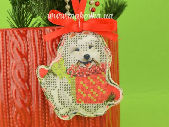 Игрушка на елку №105 Собака и подарок с леденцами, Красуня, пошитая заготовка для вышивания Игрушка на елку №105 Собака и подарок с леденцами, Красуня, пошитая заготовка для вышивания