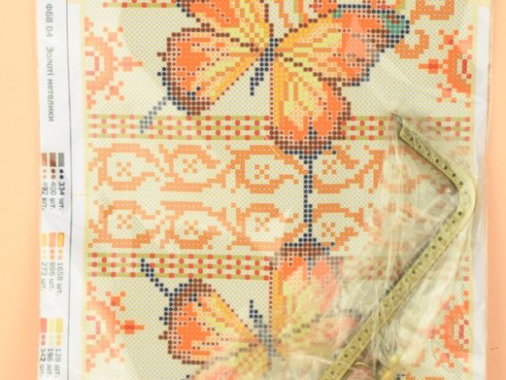 Золотий метелик ФБ8 04 Повітруля Заготовка для створення клатчу в комплекті з фермуаром під вишивку бісером