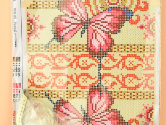 Рожевий метелик ФБ8 05 Повітруля, Заготовка для створення клатчу в комплекті з фермуаром під вишивку бісером