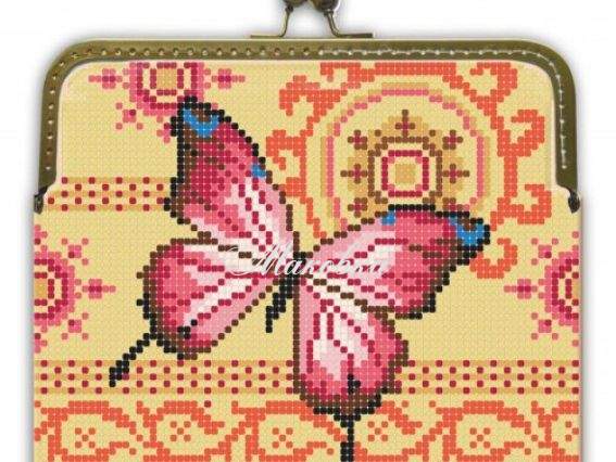 Набір для створення клатчу з фермуаром Рожевий метелик ФБ8 05 Повітруля, під вишивку бісером Набір для створення клатчу з фермуаром Рожевий метелик ФБ8 05 Повітруля, під вишивку бісером