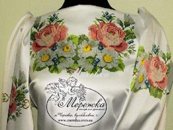 Заготовка для вышивки сорочки Б18 (Розы и ромашки), ТМ Мережка Заготовка для вышивки сорочки Б18 (Розы и ромашки), ТМ Мережка