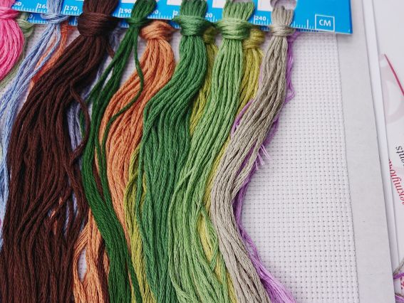 Набір для вишивання нитками М-0295 Розмаїття весни, ВДВ семплер