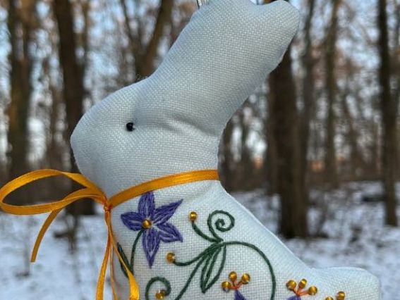 Набор для вышивания нитками декоративными швами игрушек М-0343 Зайчики, 2шт ВДВ