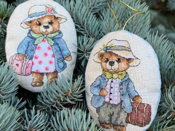 Набір для вишивання нитками двох іграшок М-0322 , Ведмедики, ВДВ