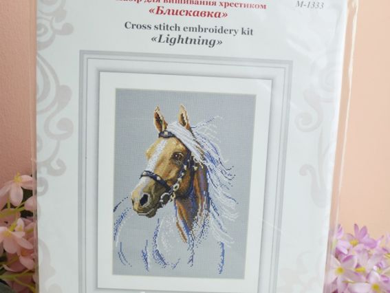 набір для вишивання хрестиком М-1333 Блискавка (кінь), ВДВ