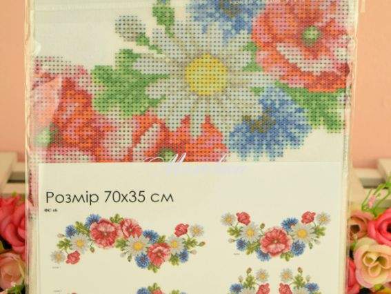 Флизелин с рисунком ФС-16 Вишиванка (полевые цветы), 70х35 см  ВДВ Флизелин с рисунком ФС-16 Вишиванка (полевые цветы), 70х35 см  ВДВ
