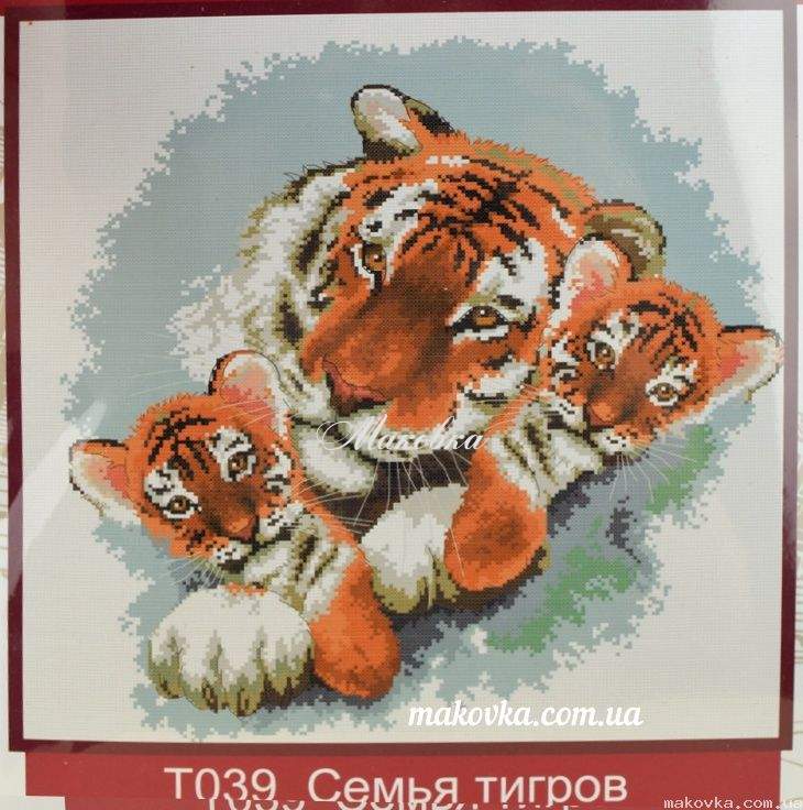 Вышивка белый тигр и тигренок