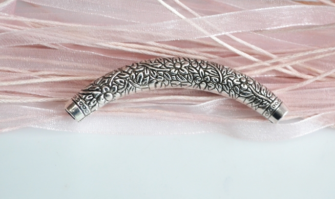 Трубочка изогнутая 62 мм с цветочками, античное серебро, 1 шт