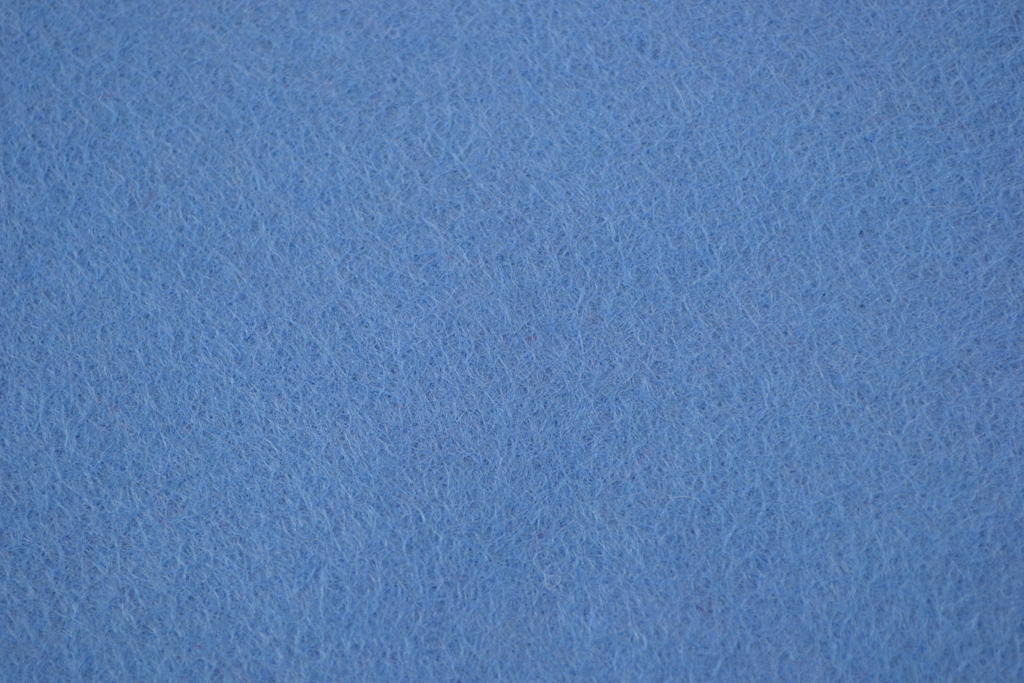 Фетр натуральный листовой №37 голубой, 20х30 см, 1,3 мм, Испания
