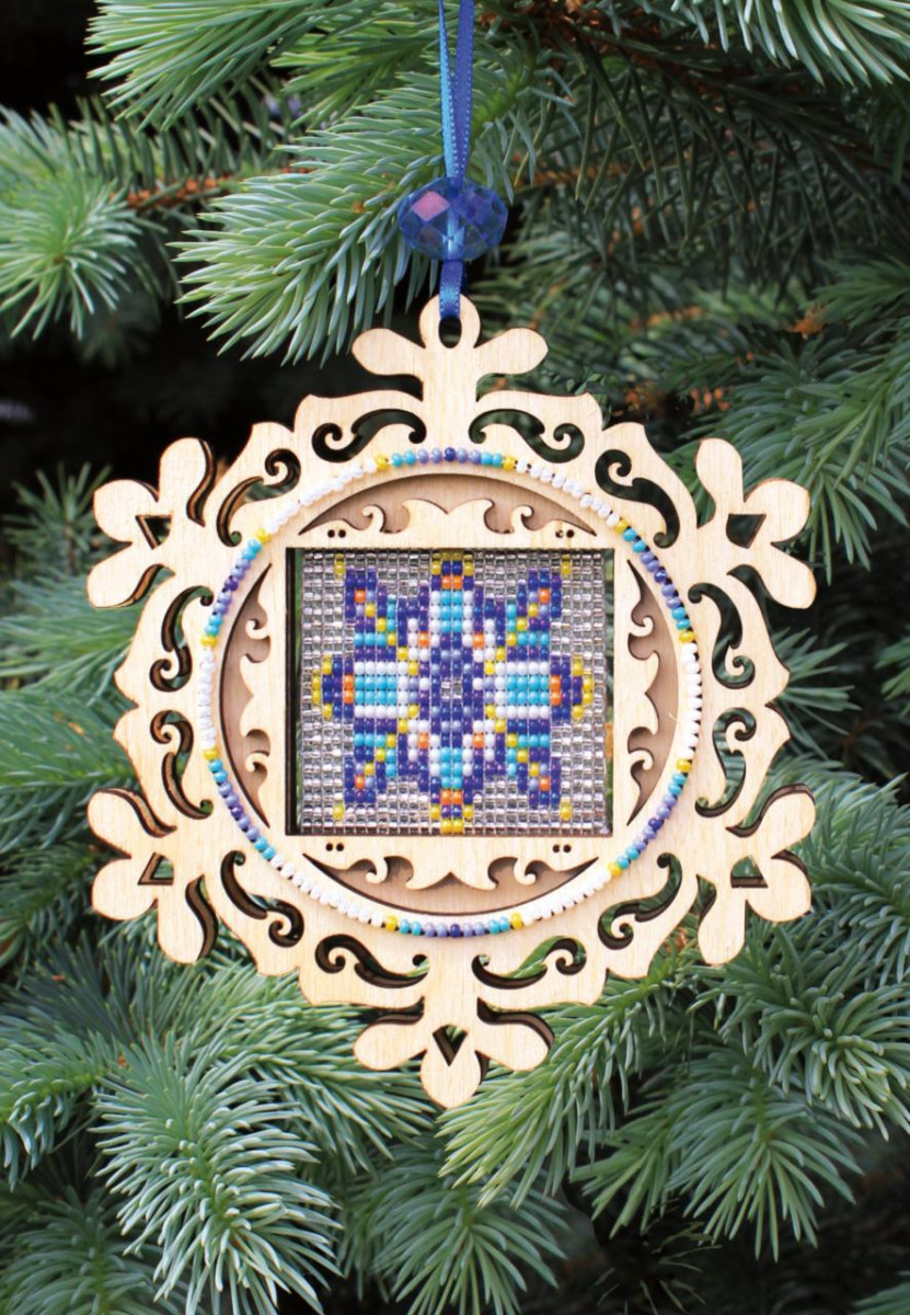 Витражная снежинка, новогоднее украшение из фанеры и бісера 080-F набор для творчества Чаривна Мыть