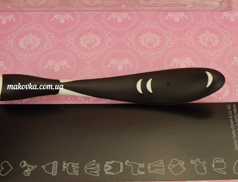 Крючок с эргономичной ручкой 16 см 0,5мм черный ADDI 145-7/0,5-16