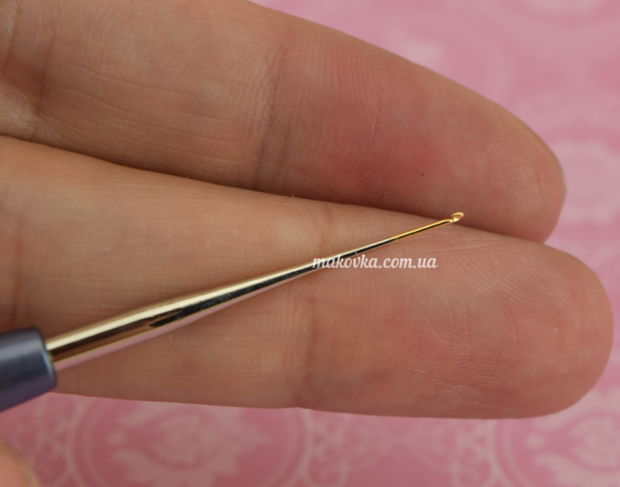 Крючок Tulip TА-1052e стальной с пластиковой ручкой №23 ( 0,45 мм)