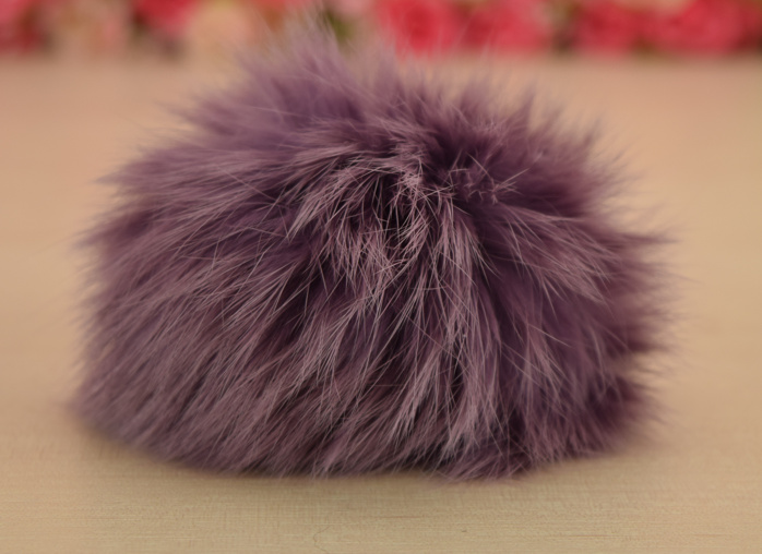 Помпон из меха кролика, окрашенный  Светло-пурпурный, 1 шт