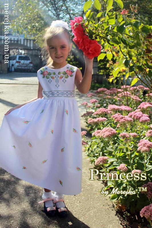 Платье детское с узором под вышивку Принцесса -04 , размер 32-34, ТМ Мережка