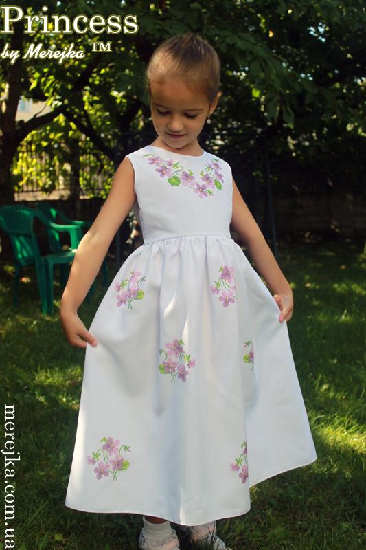 Платье детское с узором под вышивку Принцесса -06 , размер 32-34, ТМ Мережка